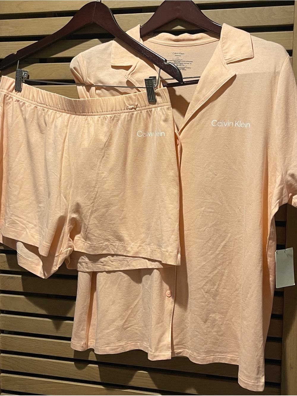 Calvin Klein Women's Peach Short Pajama Set Sz Large